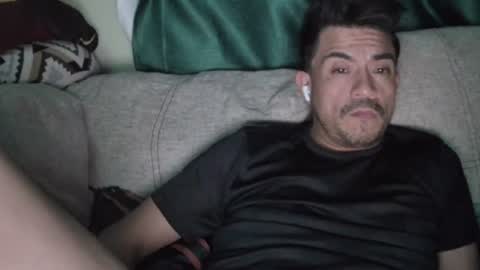 fernand89 online show from 21, 2, 2025