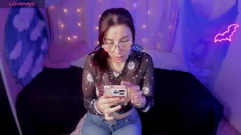 Snapshot of fernandadiaz05 chatting on 26, 1, 2025 Fernanda Diaz online show from 26, 1, 2025