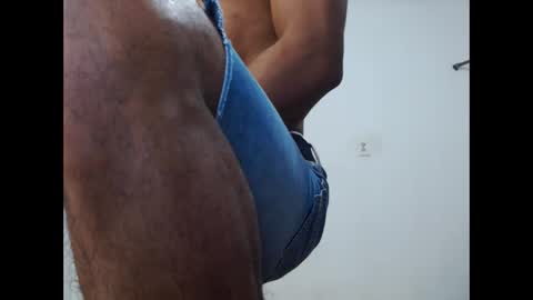 fernandez_latinblack online show from 27, 1, 2025