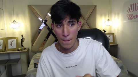 FER PHOENIX online show from 7, 1, 2025