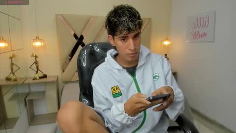 FER PHOENIX online show from 10, 3, 2026