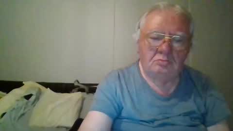 Snapshot of fewxtrapounds985 chatting on 12, 3, 2025 fewxtrapounds985 online show from 12, 3, 2025