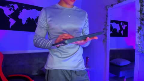 Snapshot of fher_rivers2 chatting on 18, 10, 2025 Fher Rivers online show from 18, 10, 2025