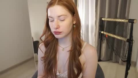 Snapshot of fiamoor chatting on 1, 11, 2025 Fia online show from 1, 11, 2025