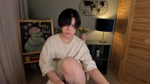 fiamoory online show from 2, 2, 2025