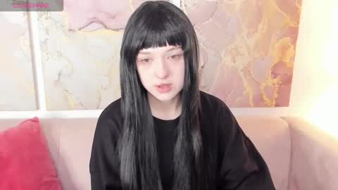 fiamoory online show from 5, 10, 2025