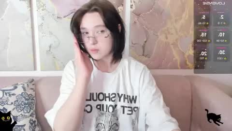 fiamoory online show from 27, 5, 2026