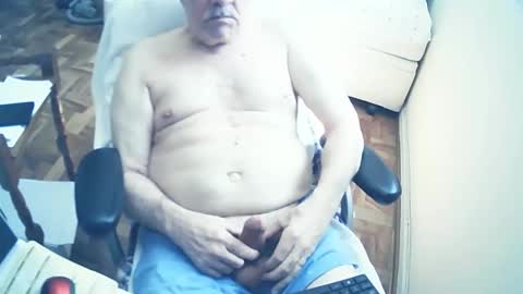 Snapshot of filhober chatting on 4, 3, 2025 filhober online show from 4, 3, 2025