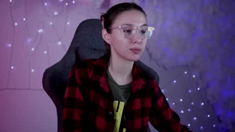 Snapshot of filipinaadams chatting on 18, 1, 2025 cap and Lana online show from 18, 1, 2025