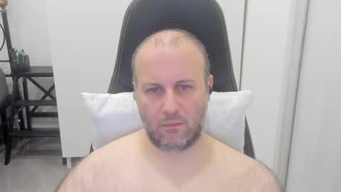 filippo12356 online show from 5, 2, 2026