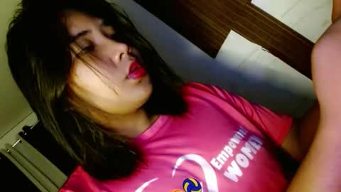 Cassandra Madrigal online show from 4, 3, 2026