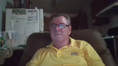 Snapshot of finderfiner chatting on 18, 12, 2024 finderfiner online show from 18, 12, 2024