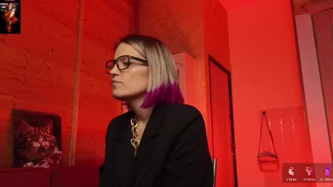 Lady online show from 7, 3, 2026