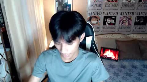 fineboii_rey18 online show from 27, 4, 2026