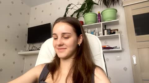 Snapshot of fionapiccard chatting on 21, 2, 2026 Keite wanna play Meow online show from 21, 2, 2026