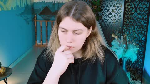 Snapshot of fioramarmoris chatting on 30, 12, 2024 fiora online show from 30, 12, 2024