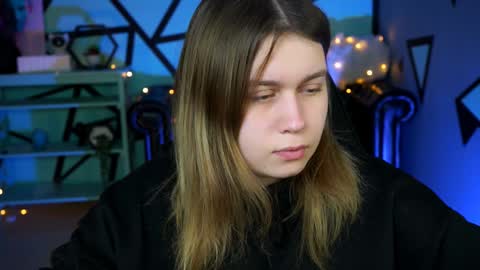 Snapshot of fioramarmoris chatting on 3, 1, 2025 fiora online show from 3, 1, 2025