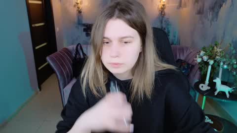 Snapshot of fioramarmoris chatting on 16, 1, 2025 fiora online show from 16, 1, 2025