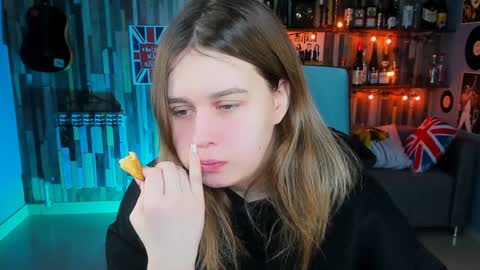 Snapshot of fioramarmoris chatting on 18, 1, 2025 fiora online show from 18, 1, 2025