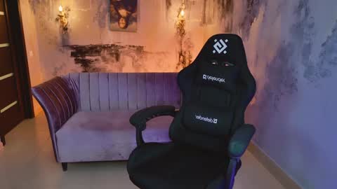 Snapshot of fioramarmoris chatting on 2, 2, 2025 fiora online show from 2, 2, 2025