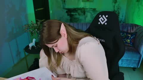 Snapshot of fioramarmoris chatting on 6, 2, 2025 fiora online show from 6, 2, 2025