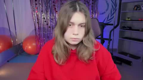 Snapshot of fioramarmoris chatting on 21, 2, 2025 fiora online show from 21, 2, 2025