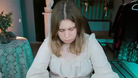 Snapshot of fioramarmoris chatting on 28, 2, 2025 fiora online show from 28, 2, 2025