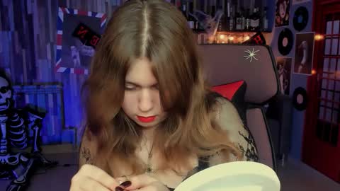 Snapshot of fioramarmoris chatting on 30, 10, 2025 fiora online show from 30, 10, 2025