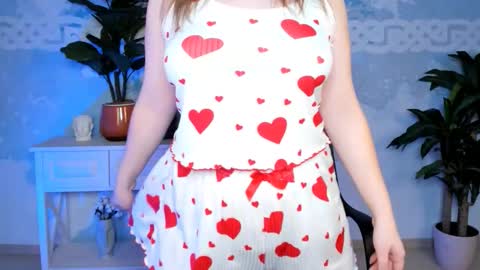 Snapshot of fioramarmoris chatting on 22, 11, 2025 fiora online show from 22, 11, 2025