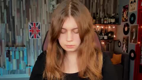 Snapshot of fioramarmoris chatting on 27, 11, 2025 fiora online show from 27, 11, 2025