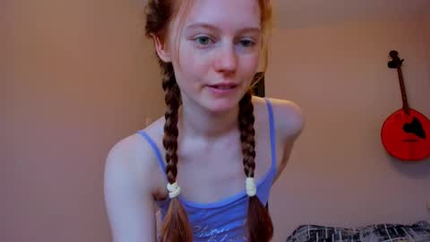 Snapshot of fire_luna chatting on 12, 12, 2024 fire_luna online show from 12, 12, 2024