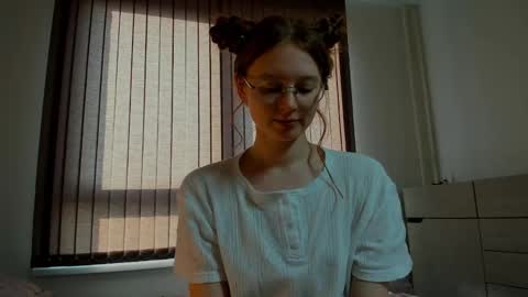 Snapshot of fire_luna chatting on 7, 2, 2025 fire_luna online show from 7, 2, 2025