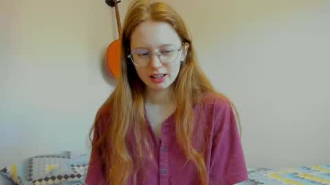 Snapshot of fire_luna chatting on 28, 2, 2025 fire_luna online show from 28, 2, 2025