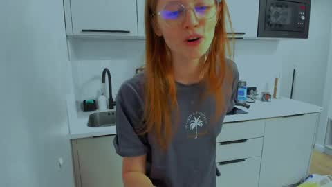 fire_luna online show from 13, 4, 2026