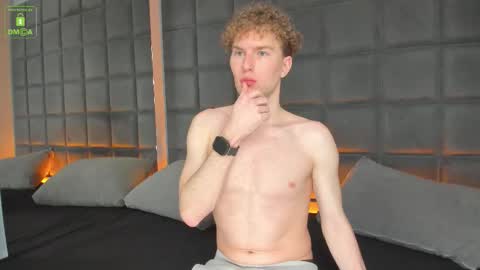 Sexy Tony online show from 5, 12, 2025