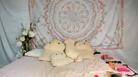 Megan NEW twitter fit amer girl online show from 1, 4, 2026