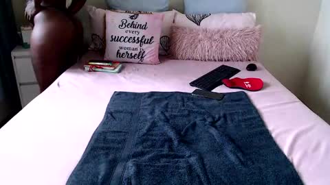 fitblair66_ online show from 2, 4, 2026