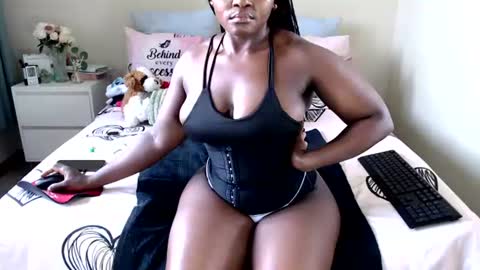Snapshot of fitblair66_ chatting on 25, 6, 2026 fitblair66_ online show from 25, 6, 2026