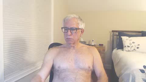 Snapshot of fitman999 chatting on 8, 1, 2025 Jon online show from 8, 1, 2025