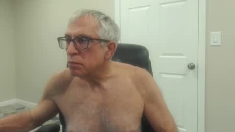 Snapshot of fitman999 chatting on 20, 1, 2025 Jon online show from 20, 1, 2025