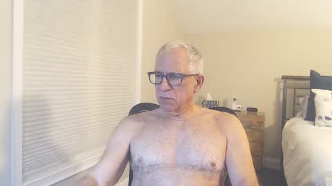 Snapshot of fitman999 chatting on 22, 1, 2025 Jon online show from 22, 1, 2025