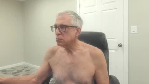 Snapshot of fitman999 chatting on 16, 2, 2025 Jon online show from 16, 2, 2025