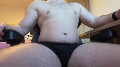 Snapshot of fitnessboy18 chatting on 6, 3, 2025 online show from 6, 3, 2025