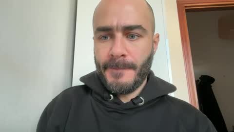 Snapshot of fla85 chatting on 17, 12, 2024 Fla is short for Flavio online show from 17, 12, 2024