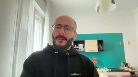 Snapshot of fla85 chatting on 17, 2, 2025 Fla is short for Flavio online show from 17, 2, 2025