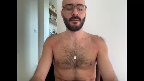 Snapshot of fla85 chatting on 26, 2, 2025 Fla is short for Flavio online show from 26, 2, 2025