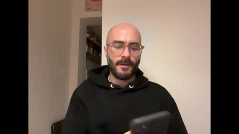 Snapshot of fla85 chatting on 27, 2, 2025 Fla is short for Flavio online show from 27, 2, 2025