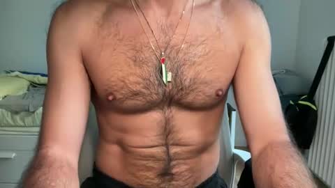 Snapshot of fla85 chatting on 22, 9, 2025 Fla is short for Flavio online show from 22, 9, 2025