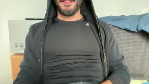 Snapshot of fla85 chatting on 25, 10, 2025 Fla is short for Flavio online show from 25, 10, 2025