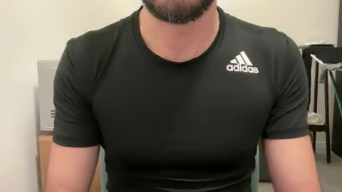 Snapshot of fla85 chatting on 11, 11, 2025 Fla is short for Flavio online show from 11, 11, 2025